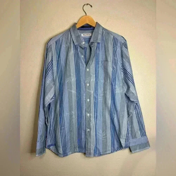 Tommy Bahama Button Down Long Sleeve | Blue Floral | Size Large - Picture 1 of 3
